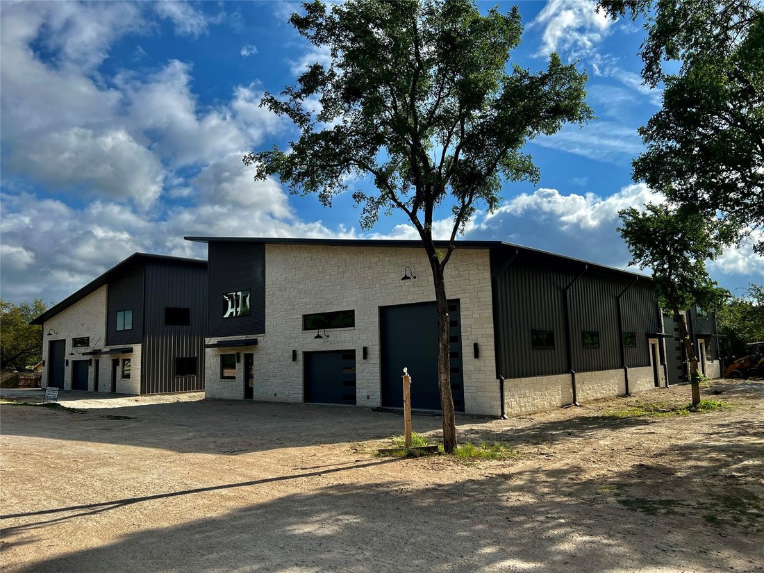 House in Austin, Texas, United States 2 - 17608942