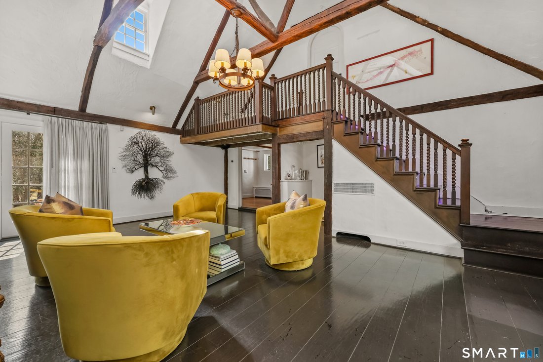 House in Stamford, Connecticut, United States 4 - 17612917