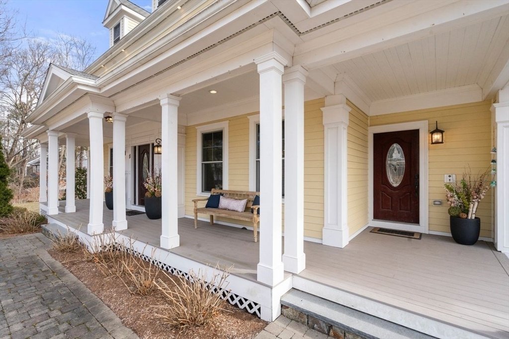 House in Westwood, Massachusetts, United States 3 - 17610105