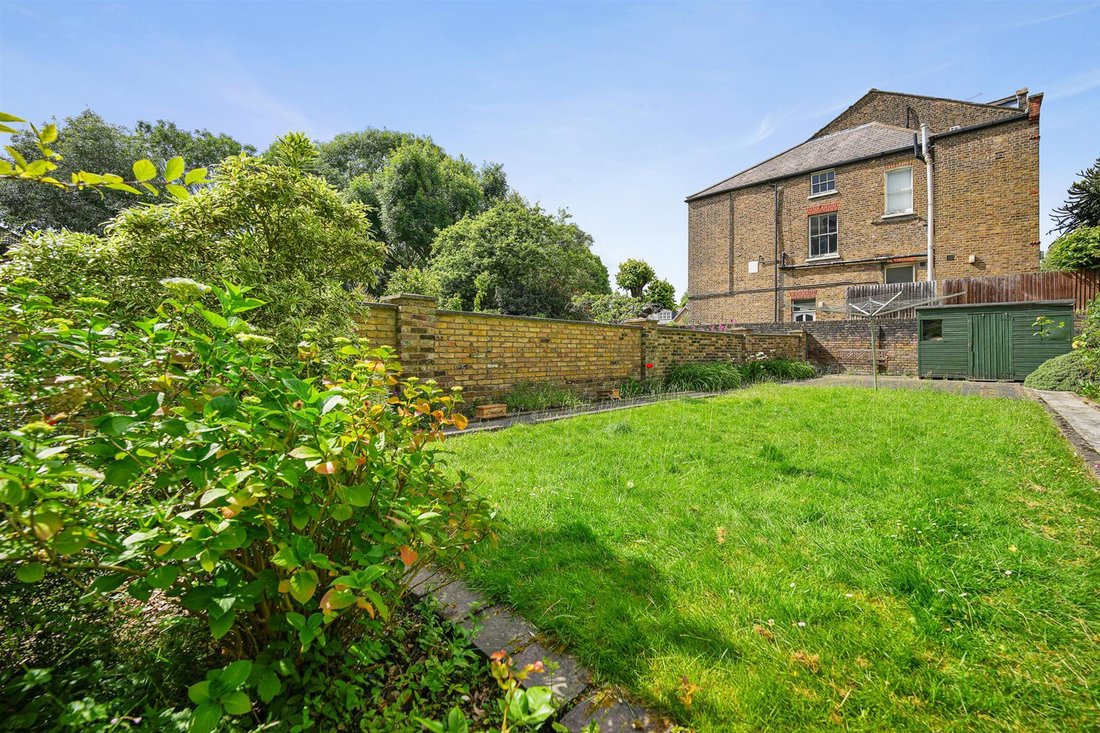 House in Ealing (London Borough of Ealing), Ealing, England 5 - 17611973