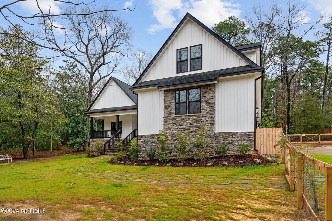 House in Southern Pines, North Carolina, United States 3 - 17605727