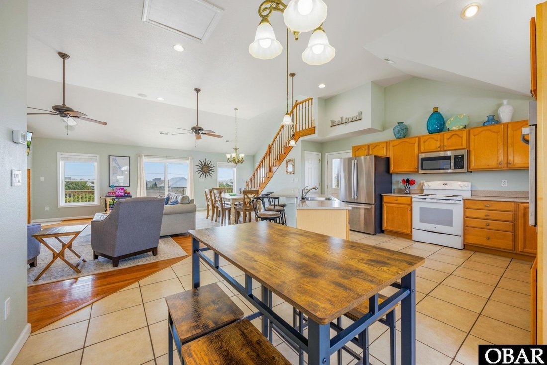 House in Waves, North Carolina, United States 4 - 17598882