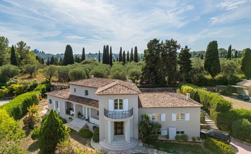 Villa in Valbonne, Provence-Alpes-Côte d'Azur, France 1