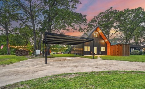 House in Trinidad, Texas, United States 1
