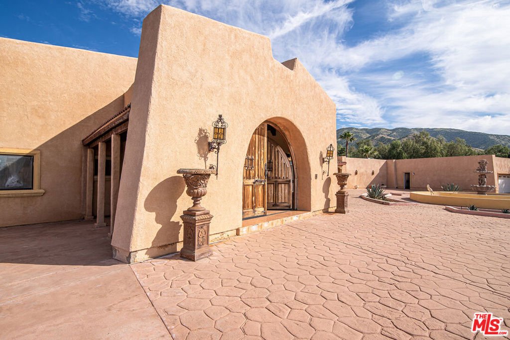 House in Acton, California, United States 2 - 17606224
