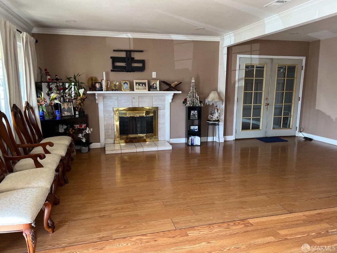 House in South San Francisco, California, United States 2 - 17598780