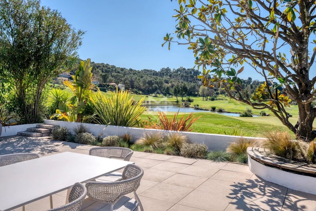 Villa in Mougins, Provence-Alpes-Côte d'Azur, France 3 - 17599790