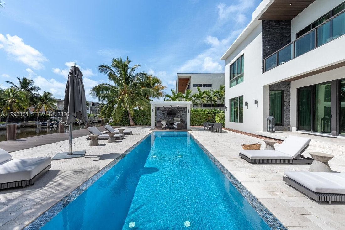 House in North Miami Beach, Florida, United States 3 - 17603313