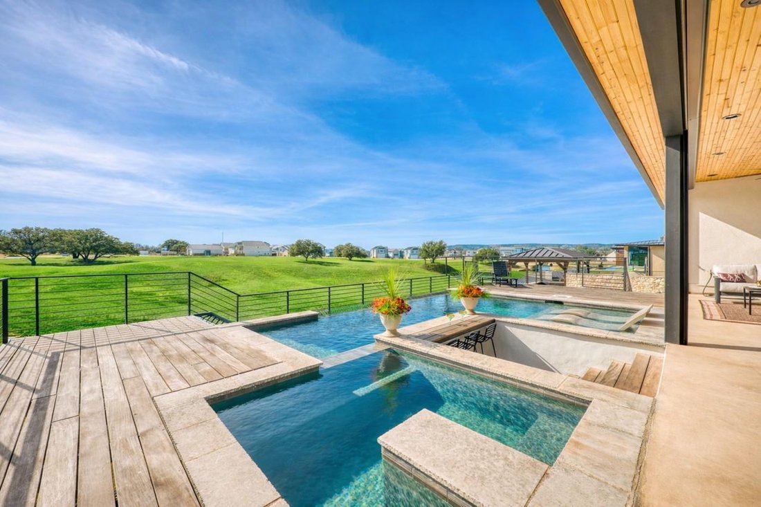 House in Kingsland, Texas, United States 2 - 17609397