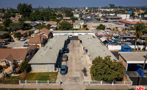 Compton, California, United States 1
