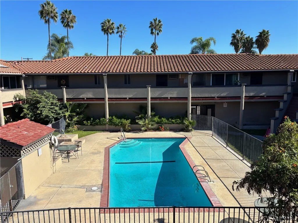 Orange, California, United States 4 - 16924905