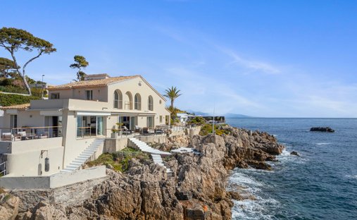 Maison à Antibes, Provence-Alpes-Côte d'Azur, France 1