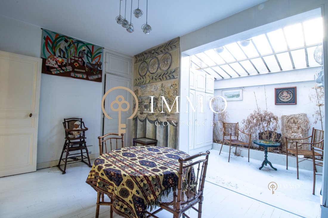 House in La Faiencerie-Le Clos Saint Cyr, Bourg-la-Reine, France 4 - 17615039
