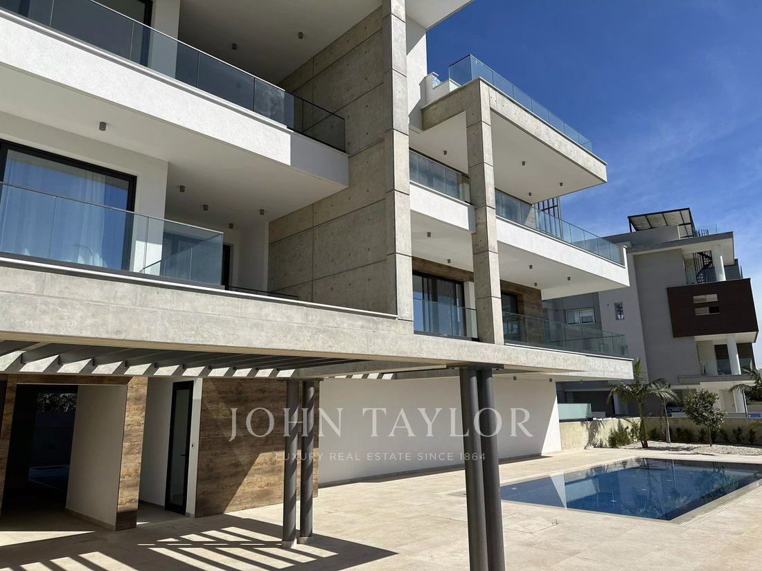Apartment in Germasogeia, Limassol, Cyprus 1 - 17602327