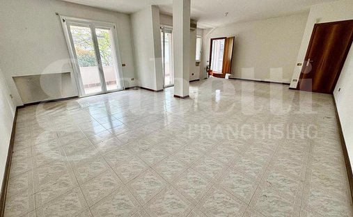 Apartment in Castelfranco Veneto, Veneto, Italy 1