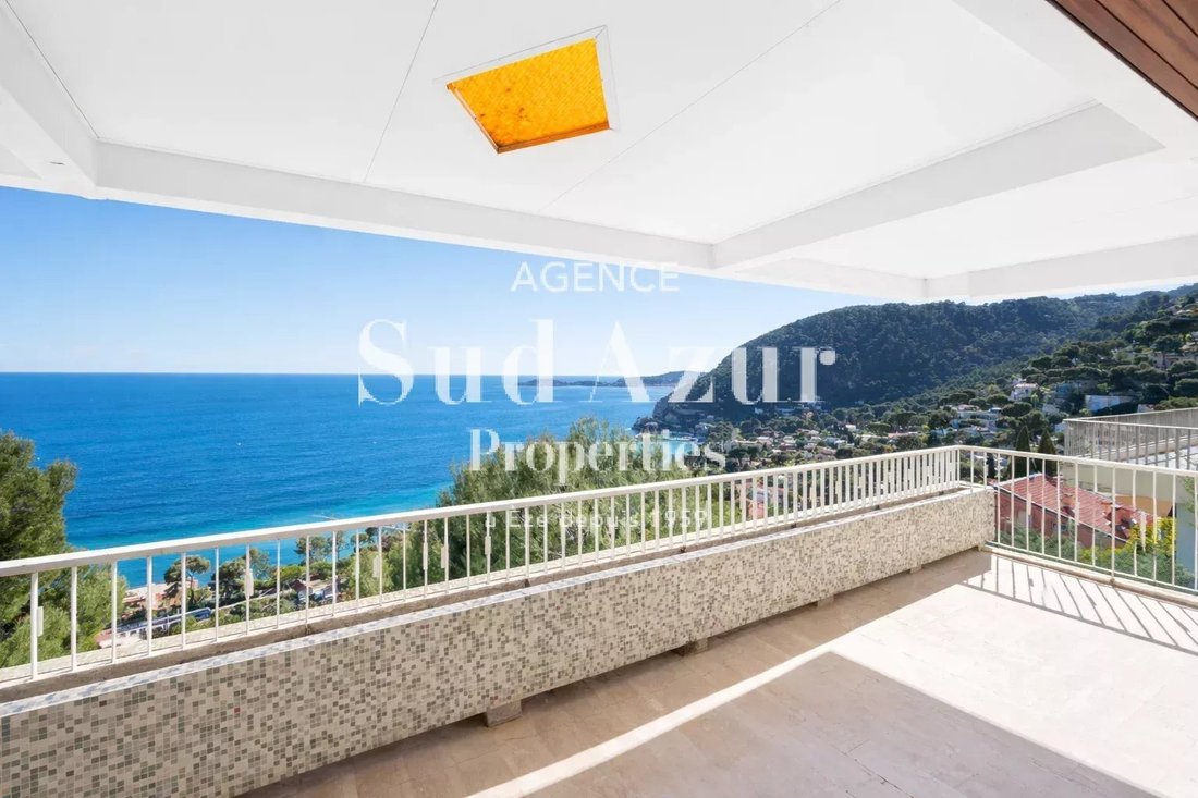 House in Èze, Provence-Alpes-Côte d'Azur, France 3 - 17602302