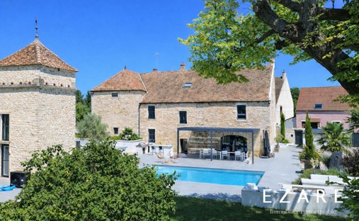 19th Century Château With 4,34 Hectare Wooded Park Swimming Pool Burgundy, Near Beaune