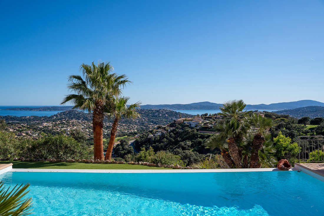 House in Nartelle-Noyer-Bellevue-bd des Sardinaux, Sainte-Maxime, France 1 - 15440159