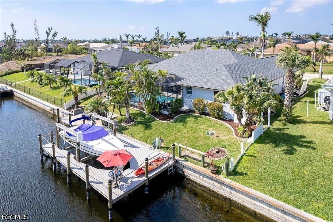 House in Cape Coral, Florida, United States 3 - 17612571