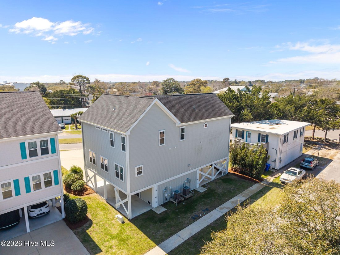 Townhouse in Carolina Beach, North Carolina, United States 4 - 17605502