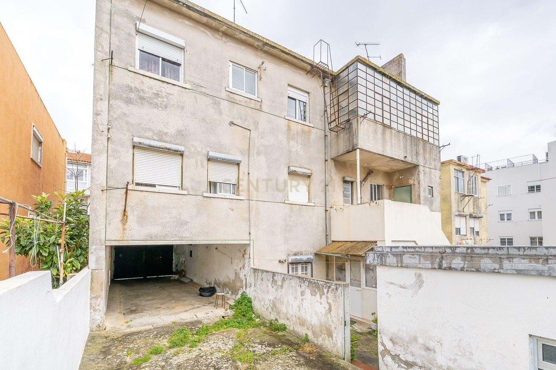 House in Almada, Cova da Piedade, Pragal e Cacilhas, Setubal, Portugal 2 - 17612625