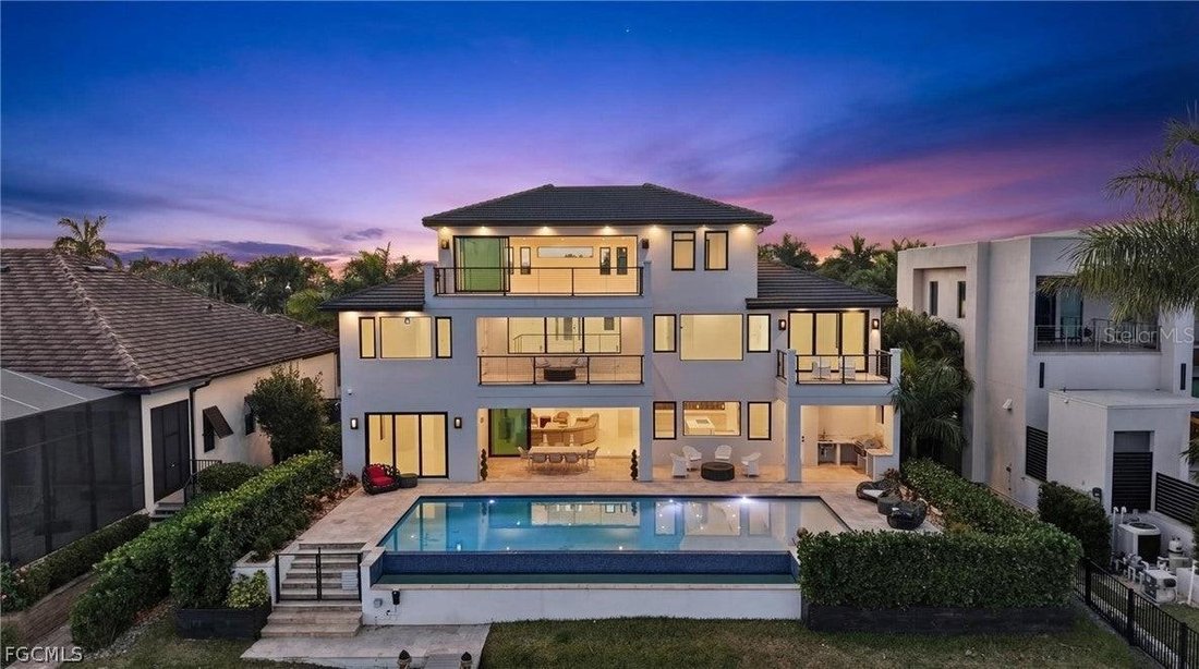 House in Cape Coral, Florida, United States 4 - 17604557