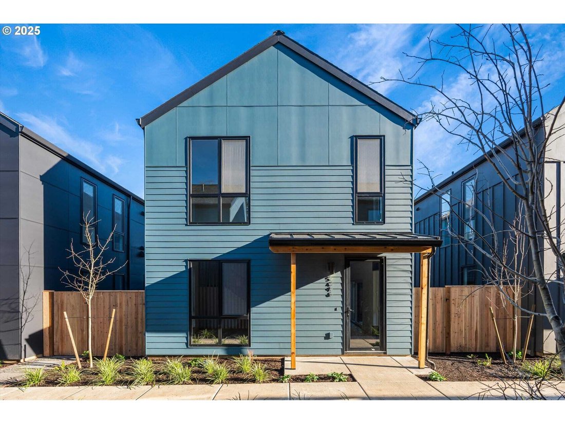 House in Portland, Oregon, United States 2 - 17612027