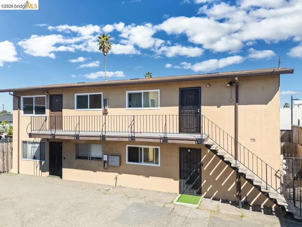 Richmond, California, United States 4 - 17613139
