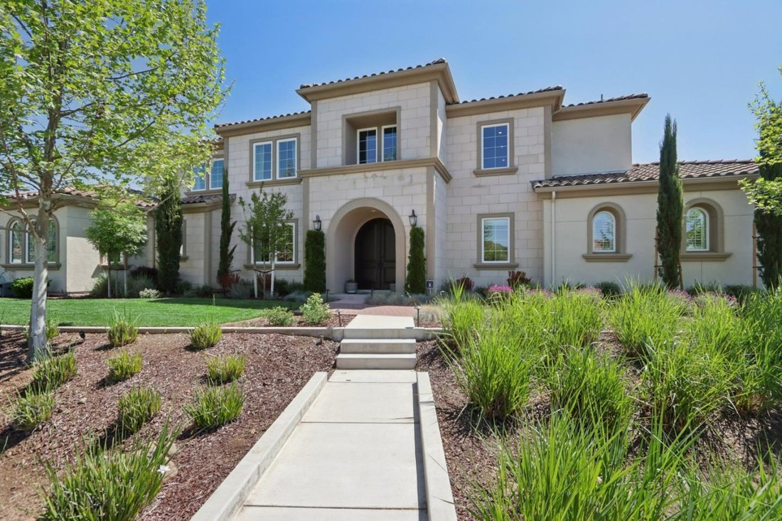 House in Morgan Hill, California, United States 3 - 17613195