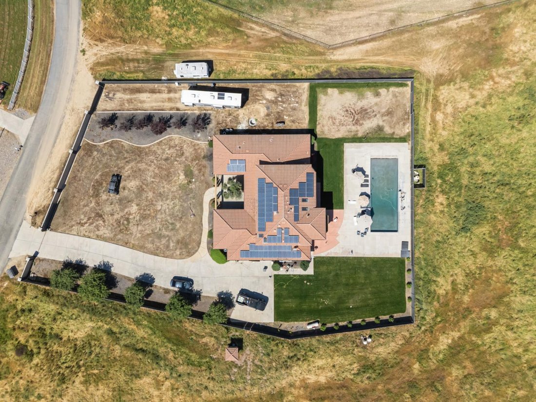 House in Madera, California, United States 4 - 17602655