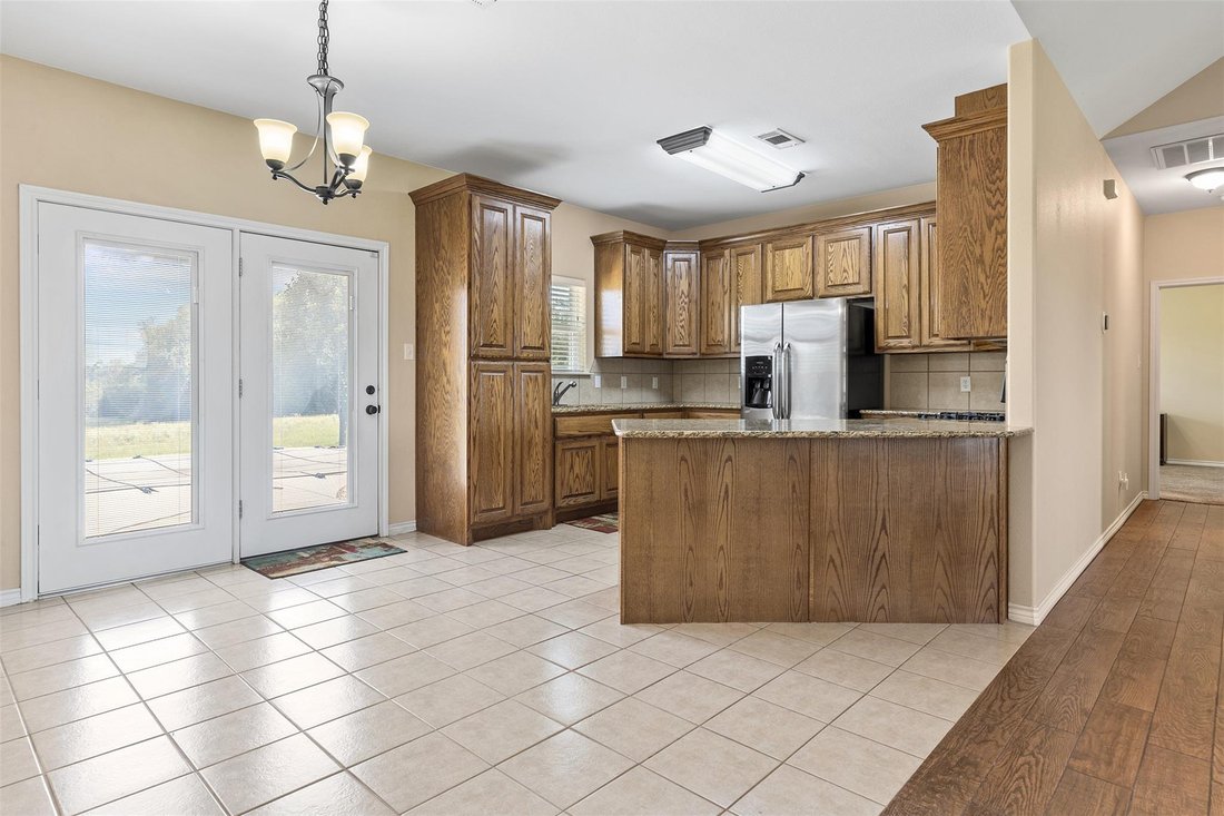House in Thorndale, Texas, United States 4 - 17609329