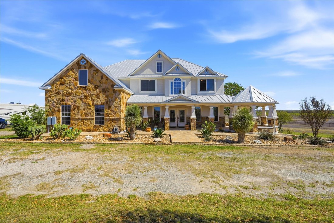 House in Lockhart, Texas, United States 1 - 17609661