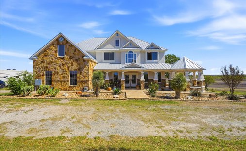 House in Lockhart, Texas, United States 1