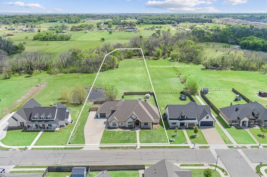 House in Waco, Texas, United States 4 - 17610675