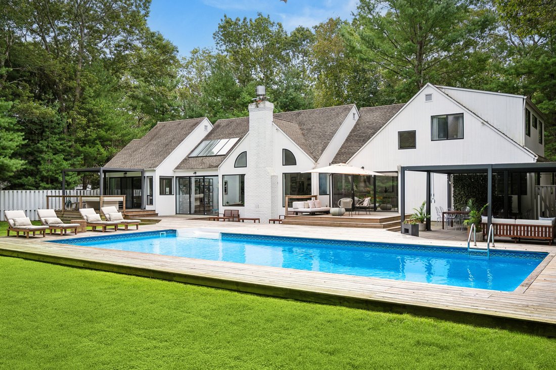 East Hampton, New York, United States 2 - 17602532