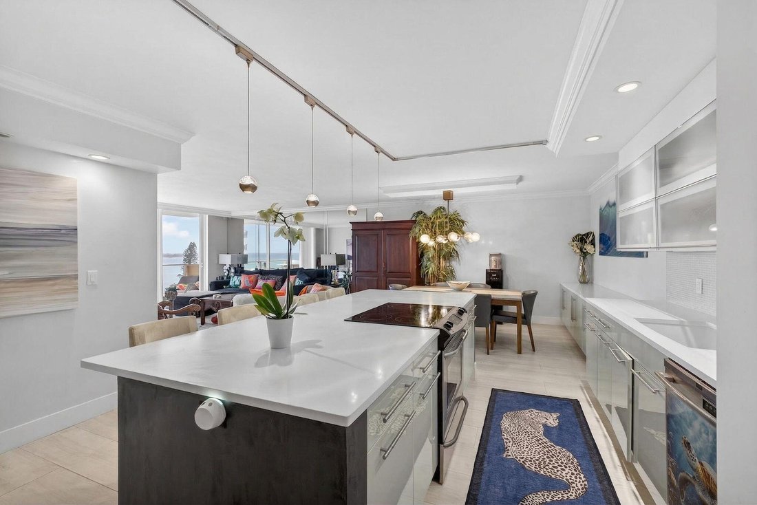 Condo in Riviera Beach, Florida, United States 5 - 17603323
