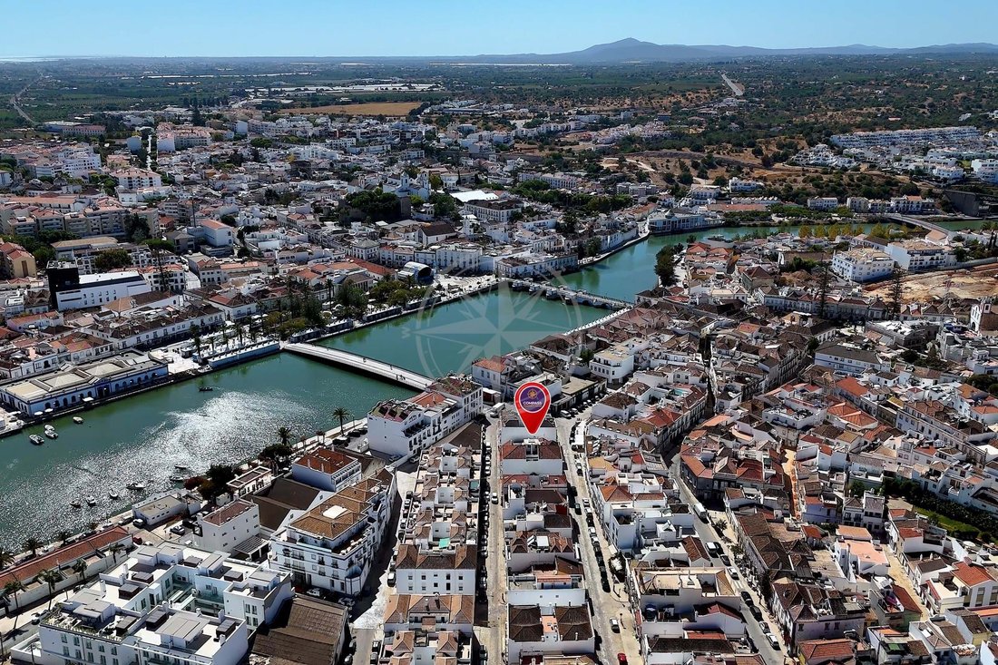 Townhouse in Tavira (Santa Maria e Santiago), Algarve, Portugal 1 - 17611564