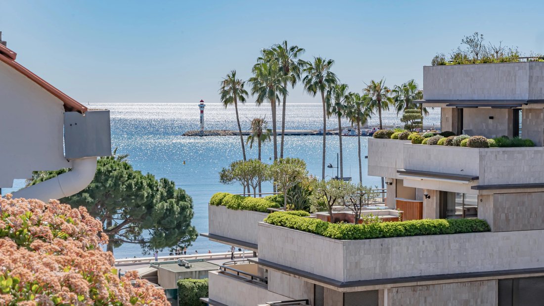 Wohnung in Cannes, Provence-Alpes-Côte d'Azur, Frankreich 2 - 17602391