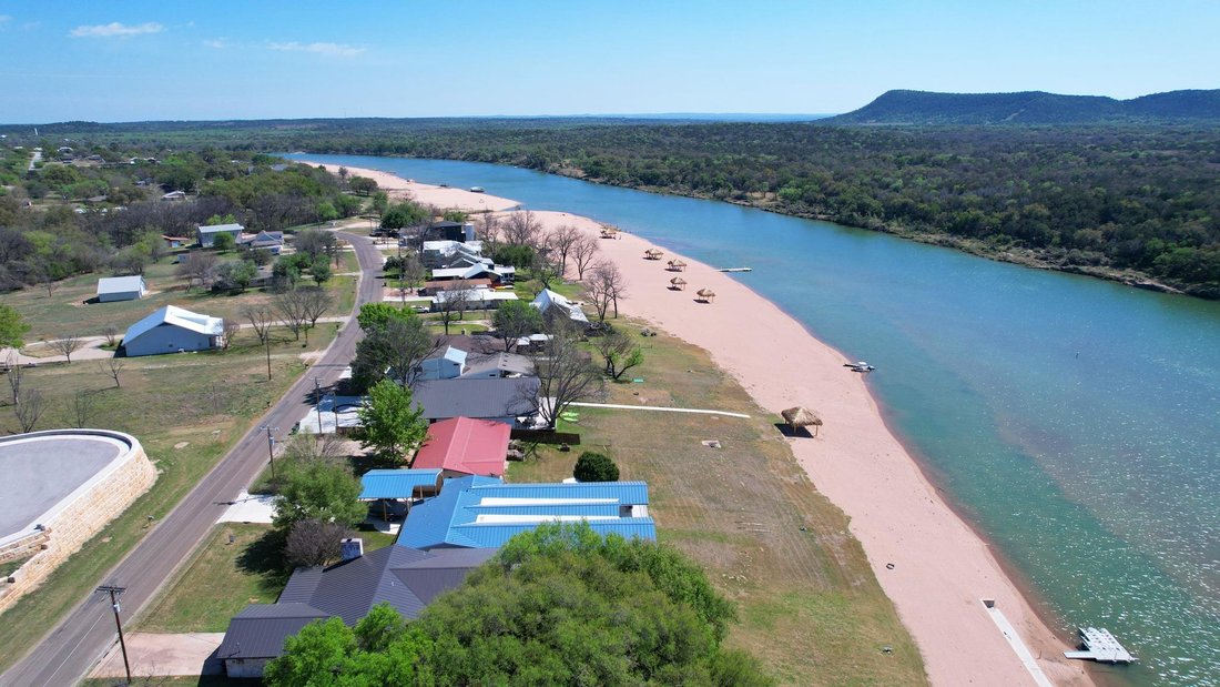 House in Kingsland, Texas, United States 3 - 17608946