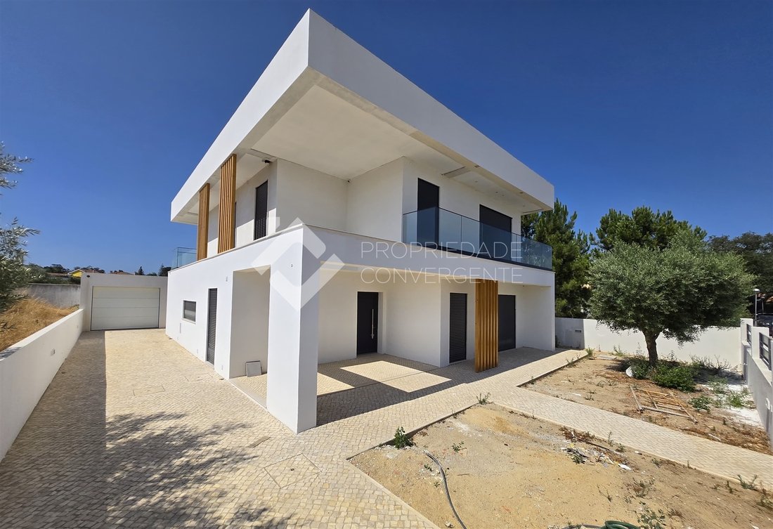 House in Azeitao (Sao Lourenco e Sao Simao), Setubal, Portugal 3 - 17612139
