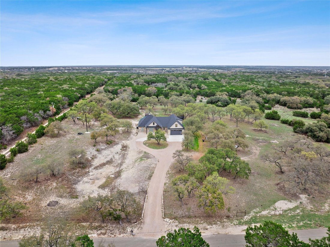 House in Burnet, Texas, United States 3 - 17611434