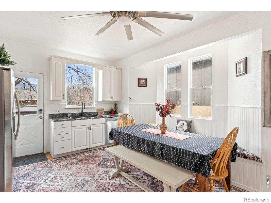 House in Colorado Springs, Colorado, United States 4 - 17600372