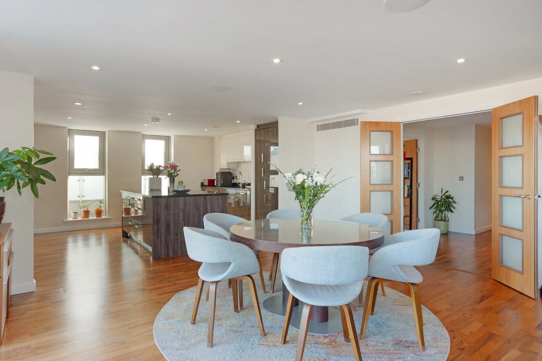Apartment in Fulham, Hammersmith and Fulham, England 3 - 17599907