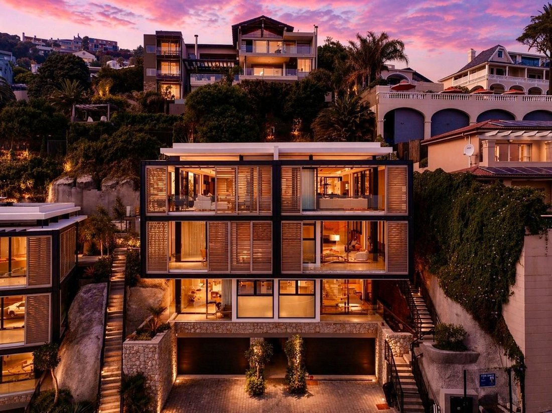 Apartment in Cape Town, Western Cape, South Africa 2 - 15031996