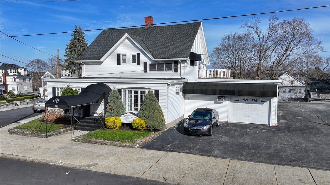 Apartment in Woonsocket, Rhode Island, United States 5 - 17599160