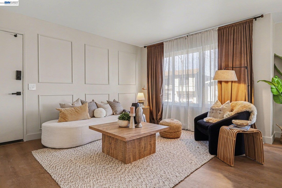 House in Colma, California, United States 5 - 17613140