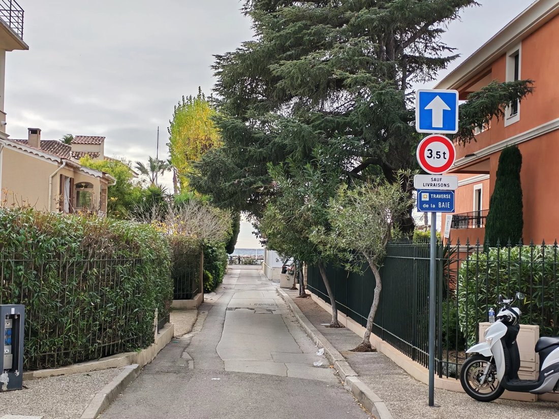 Apartment in Tante Victoire, Six-Fours-les-Plages, France 4 - 17602417