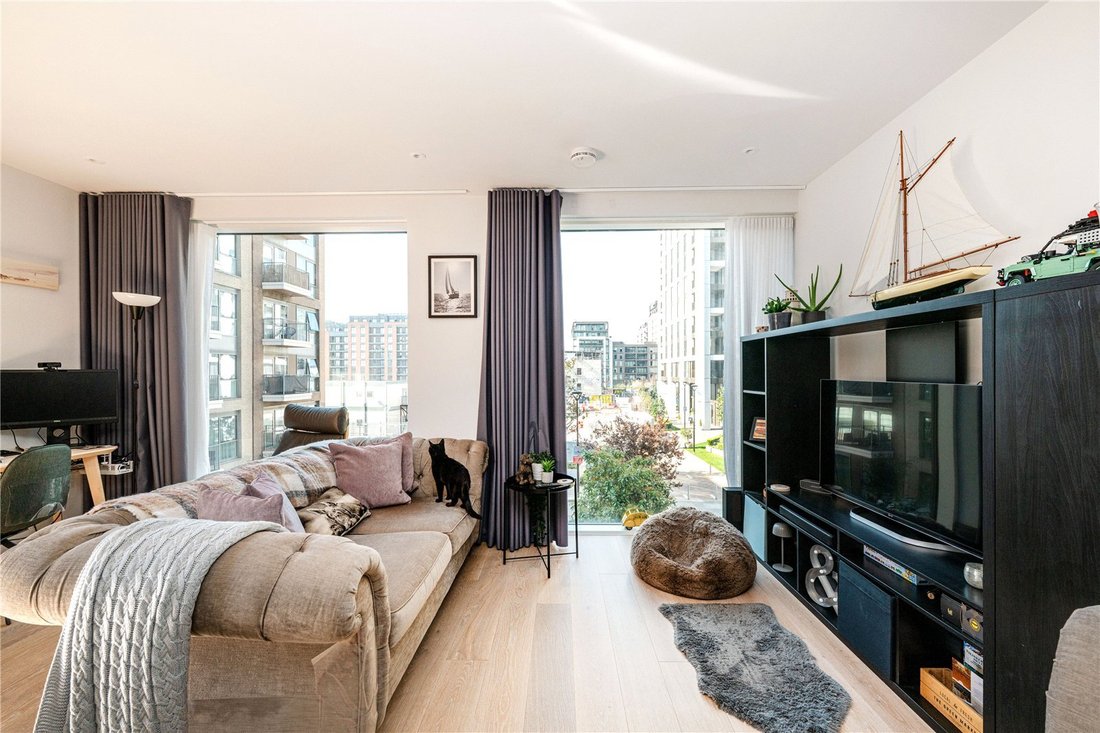 Apartment in Walham Green, Hammersmith and Fulham, England 3 - 17598668