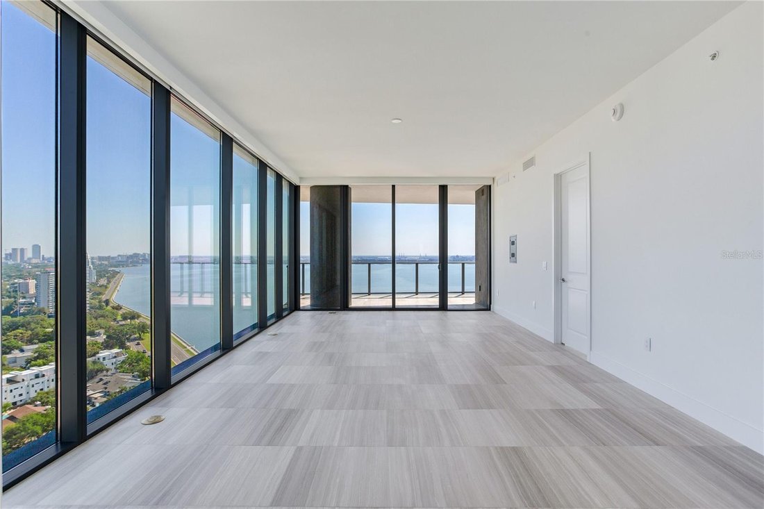 Condo in Tampa, Florida, United States 5 - 17453471