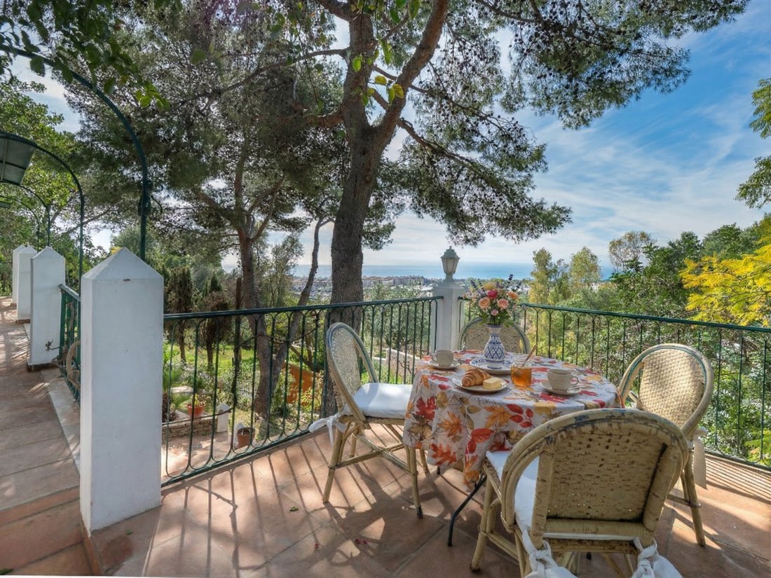 Villa in Marbella, Andalusia, Spain 2 - 17612036